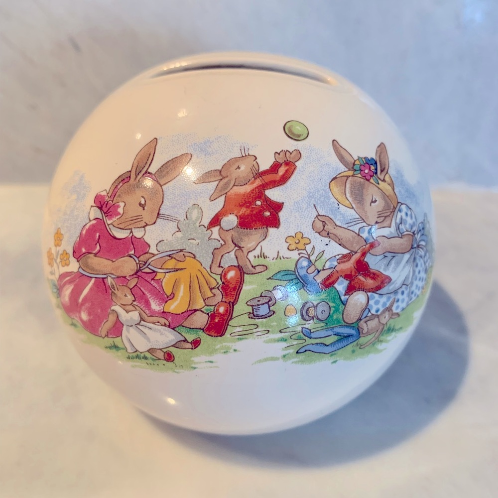 Bunnykins Royal Dalton vintage bank